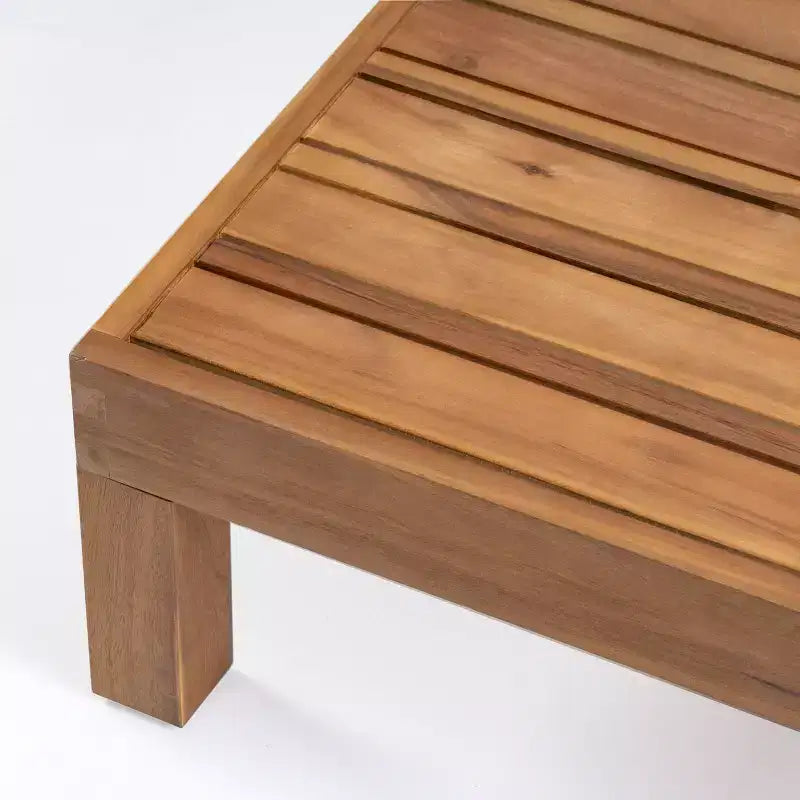 2 places Oana Outdoor Canapé d'extérieur en bois d'acacia avec accoudoir gauche et table basse avec coussin Teck/Beige - Christopher Knight Home
