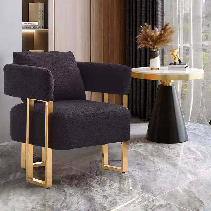 Juego de 2 sillones modernos, tapizados en forro polar tipo borrego con patas de metal dorado