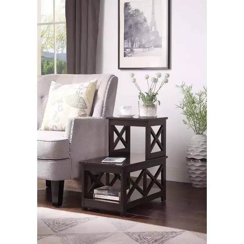 Mesa auxiliar rectangular con tapa de madera, negra, diseño en L con 3 estantes