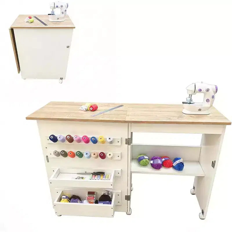 Mesa de Costura Plegable, Mesa Multiusos para Máquina de Coser con Diseño Compacto, Ruedas, Estantes, Bandejas de Almacenamiento, Clavijas de Madera y Puertas Magnéticas