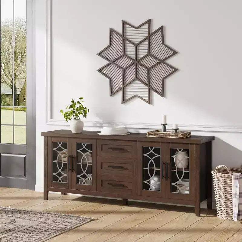 Mueble de TV de 65" estilo rústico para televisores de hasta 70" - Centro de entretenimiento moderno de mediados de siglo con 2 puertas de vidrio y 3 cajones - Consola multimedia de madera