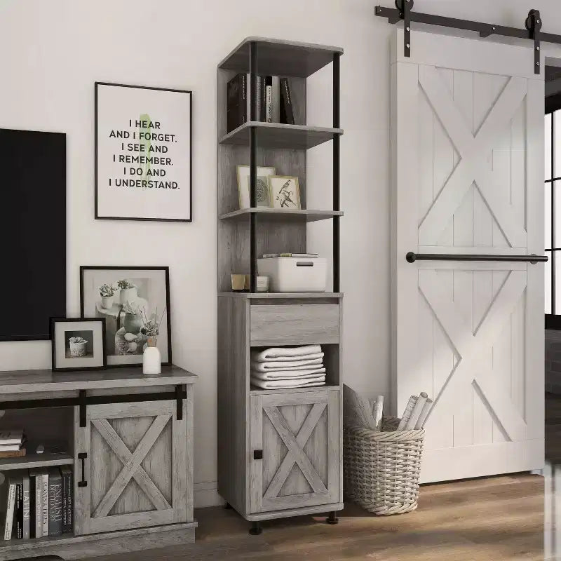 Librero con almacenamiento múltiple de 72.3", estructura de hierro con gabinete tipo "Barndoor", roble gris vintage