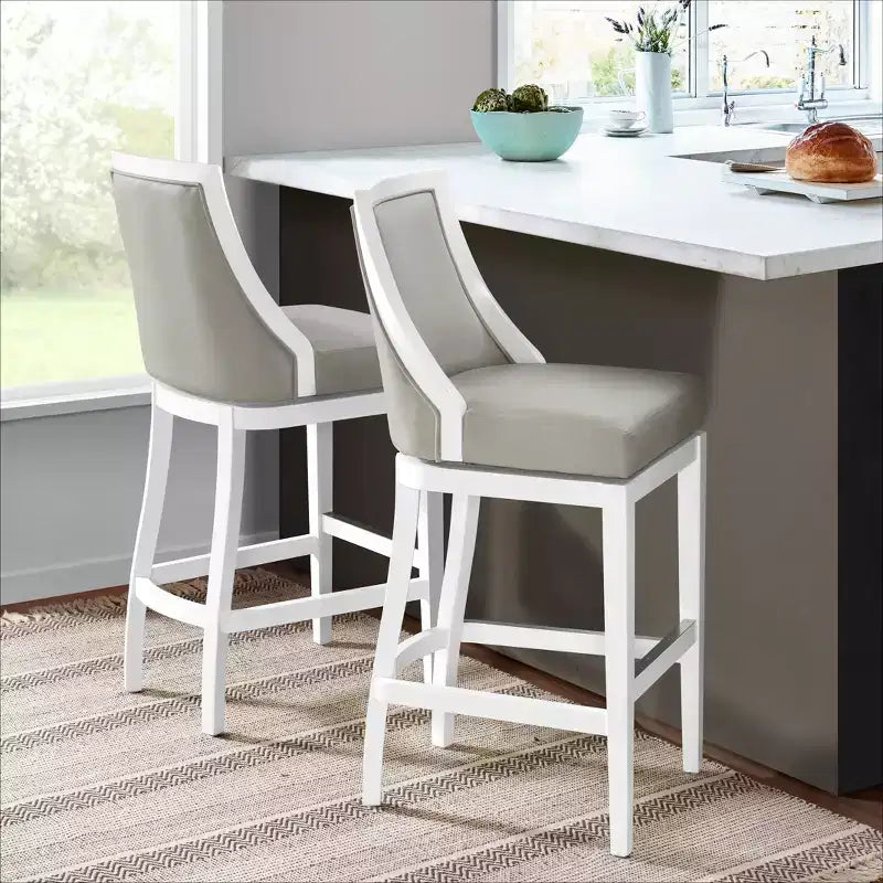 Juego de 2 taburetes de altura de barra con respaldo, estructura de madera de caucho, asiento tapizado, altura de asiento de 31"